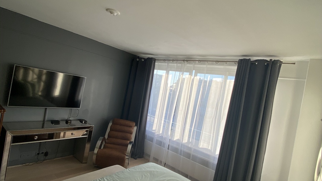 Photo of Bedroom in Chaillot
