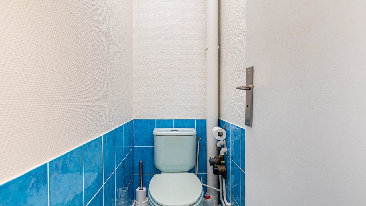 Photo of Bathroom in Les Puces de Saint-Ouen