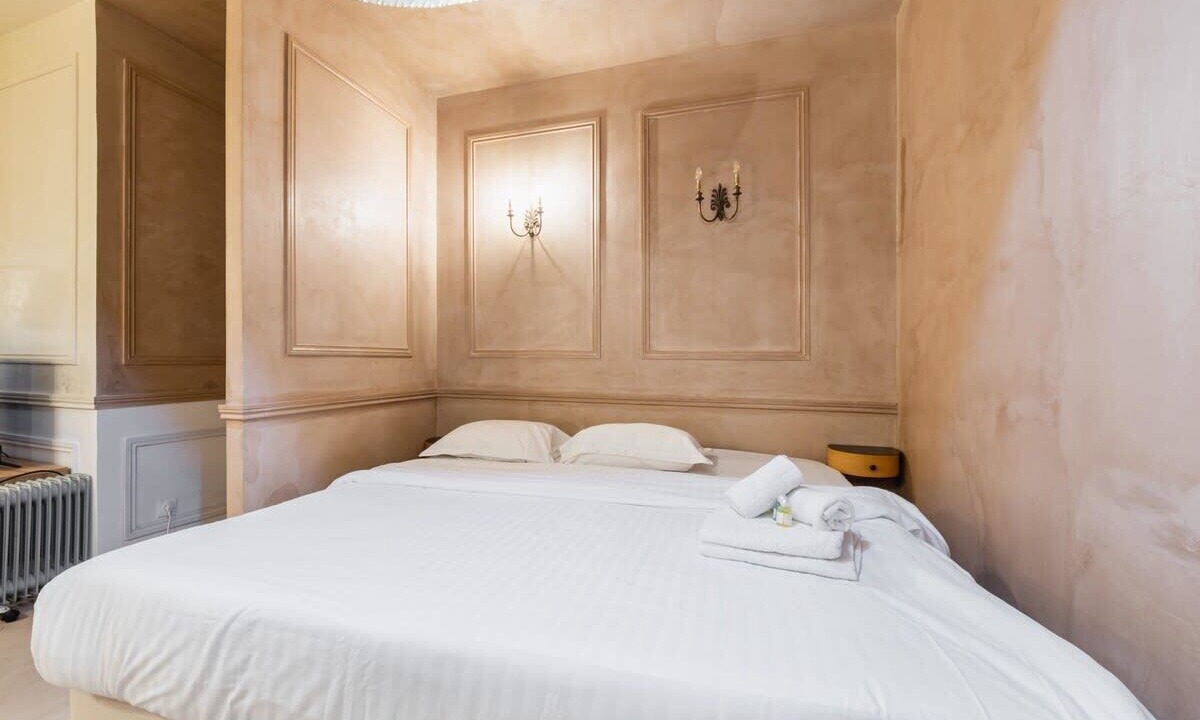 Photo of Bedroom in Croulebarbe