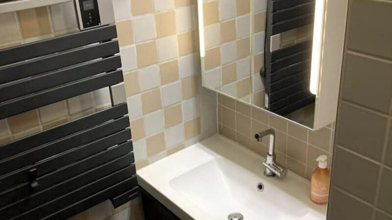 Photo of Bathroom in Sevres