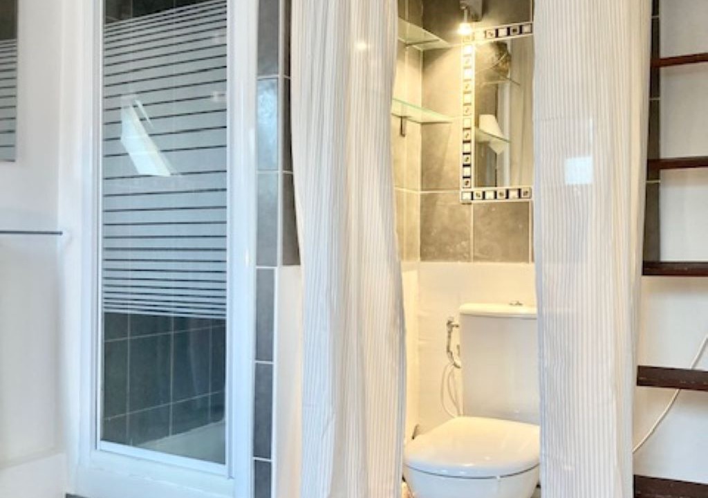 Photo of Bathroom in Archives