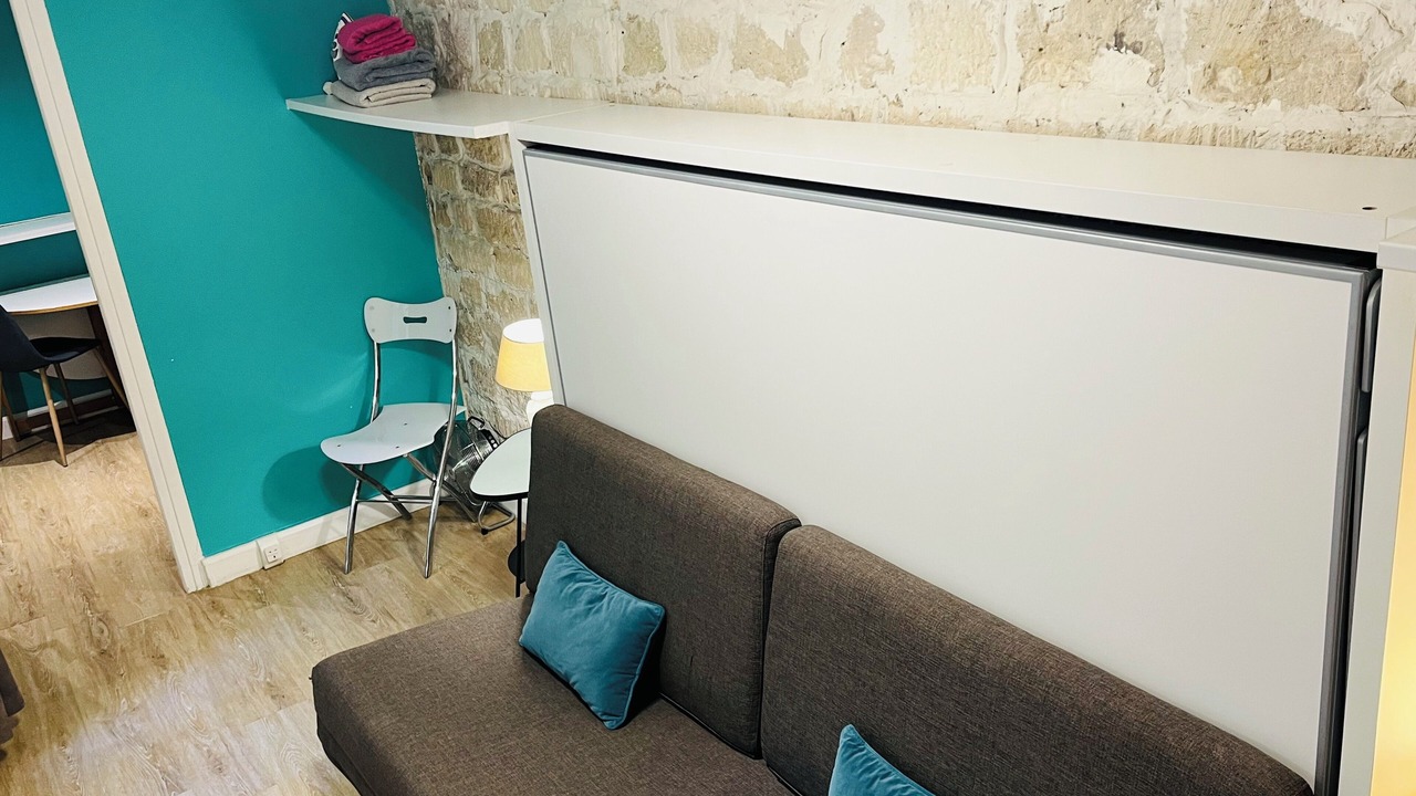 Photo of Livingroom in Arts-et-Metiers