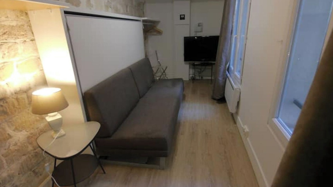 Photo of Livingroom in Arts-et-Metiers