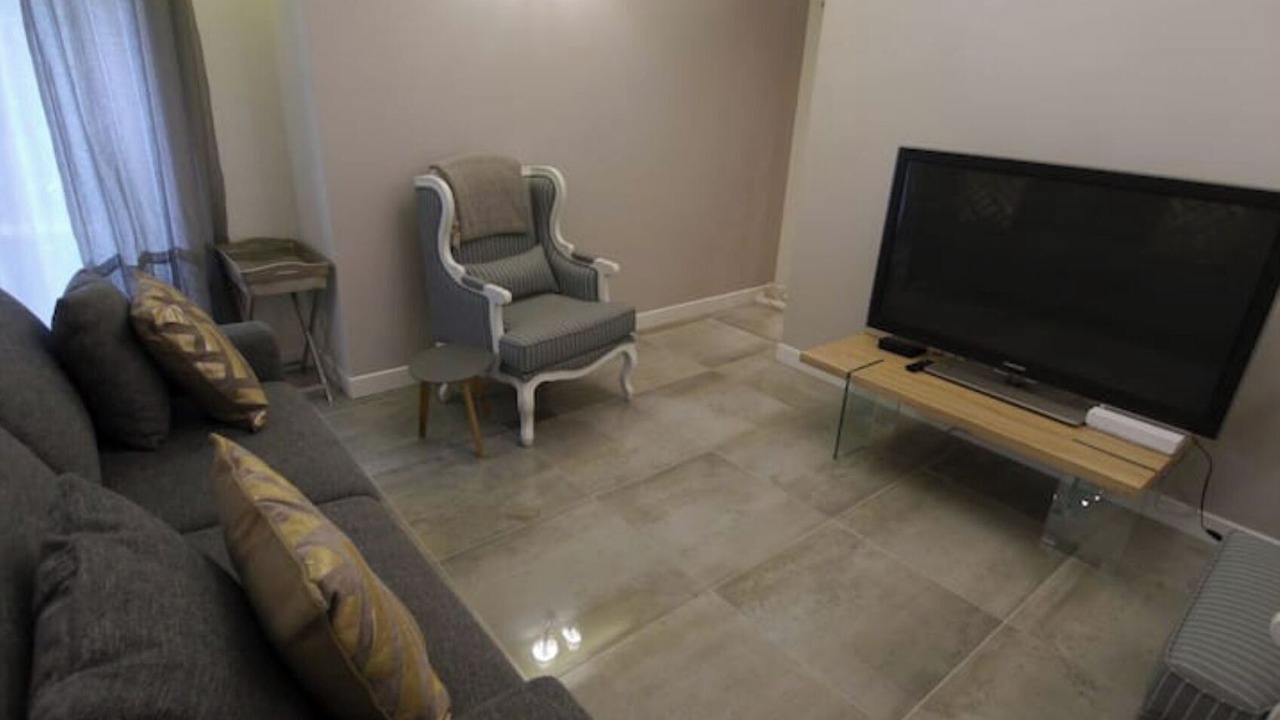 Photo of Livingroom in Arts-et-Metiers