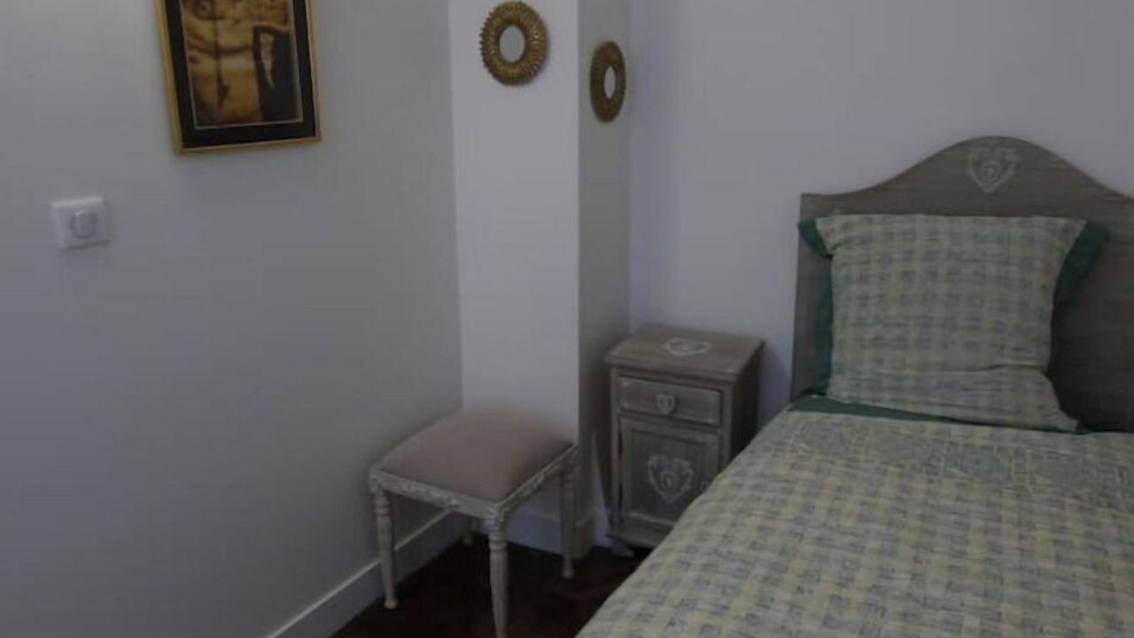 Photo of Bedroom in Arts-et-Metiers