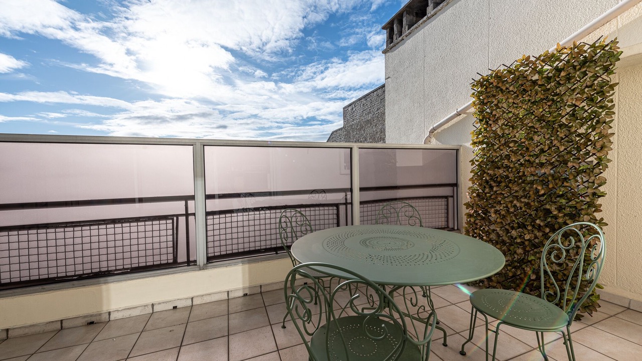 Photo of Outdoor in 12th Arrondissement