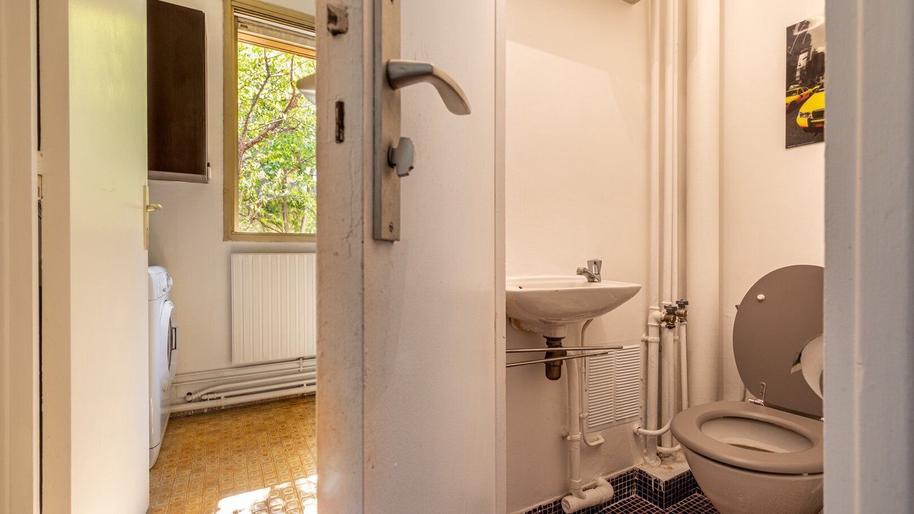Photo of Bathroom in 16th Arrondissement
