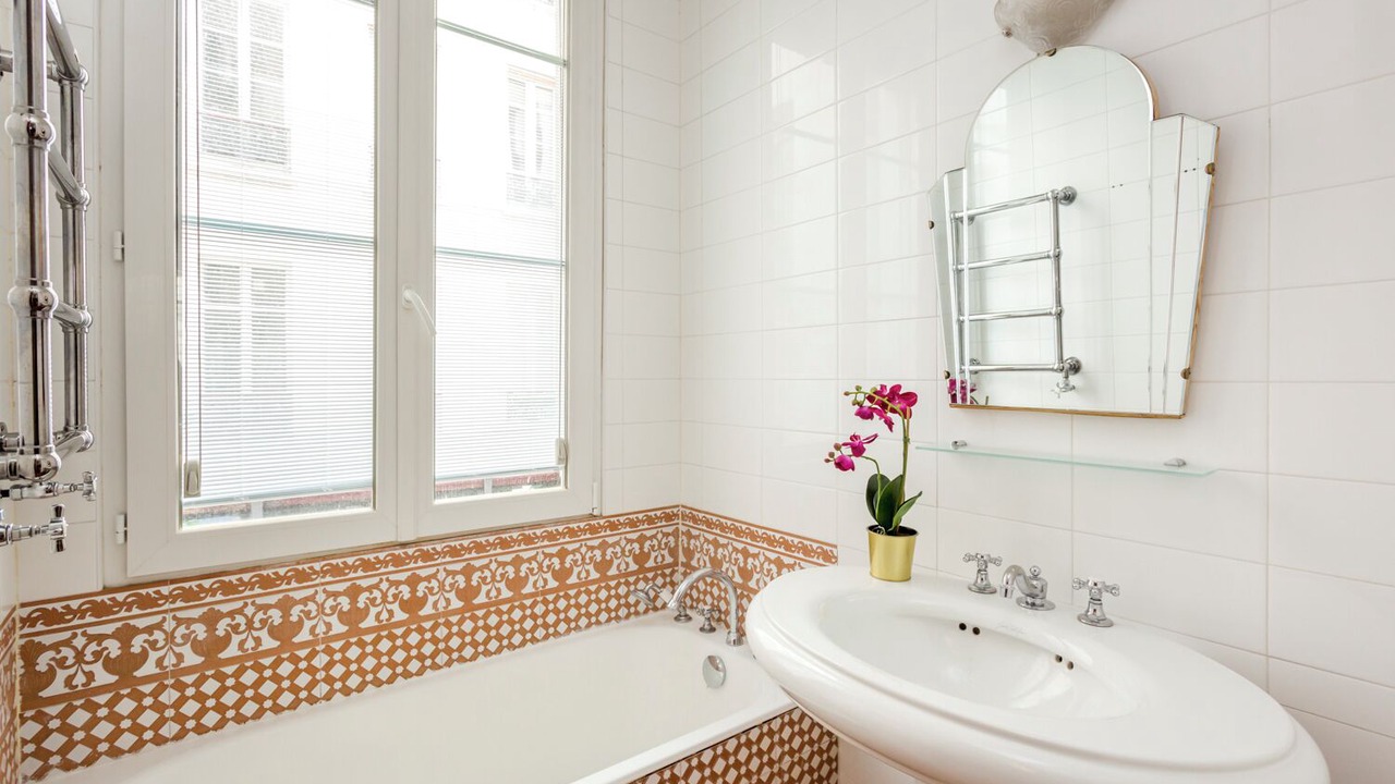 Photo of Bathroom in Madeleine