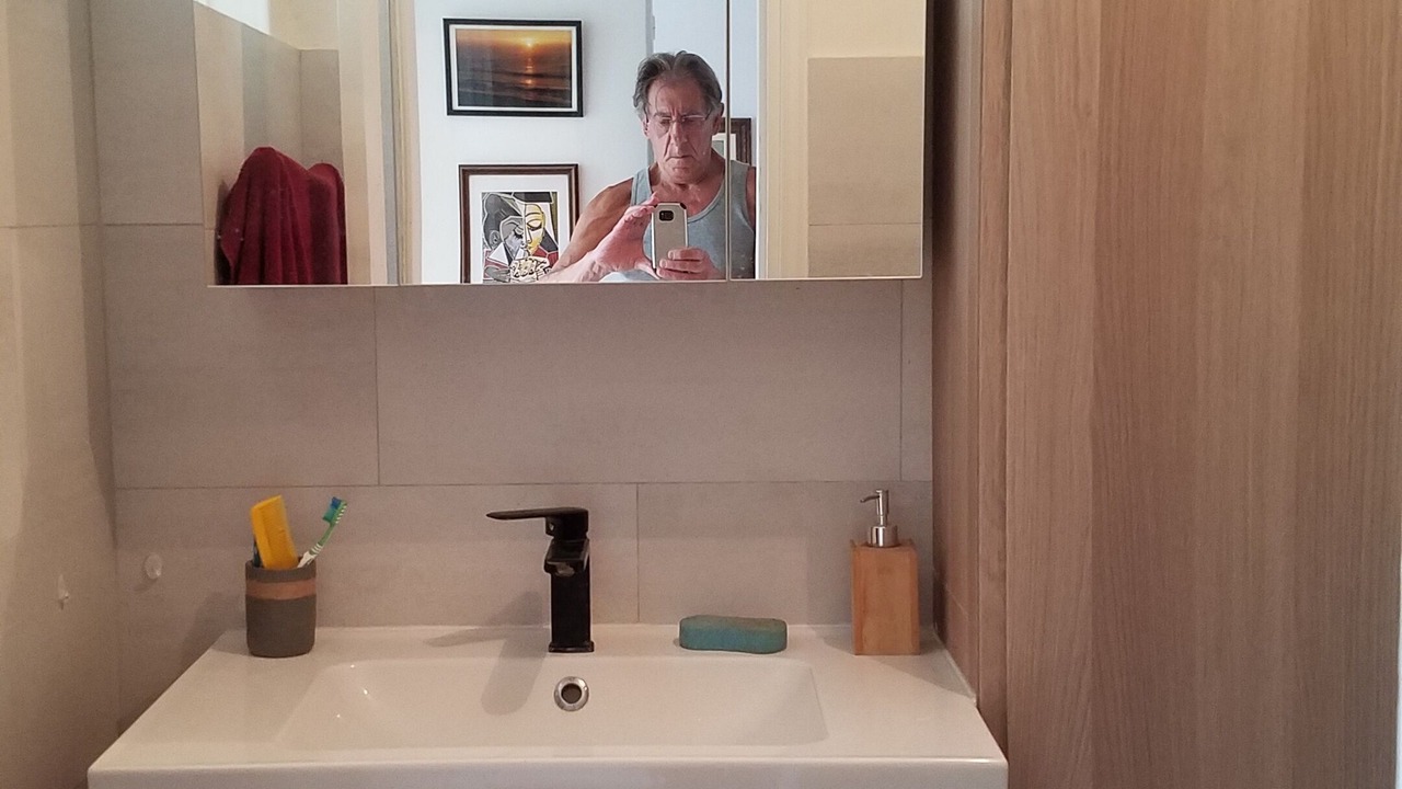 Photo of Bathroom in 12th Arrondissement
