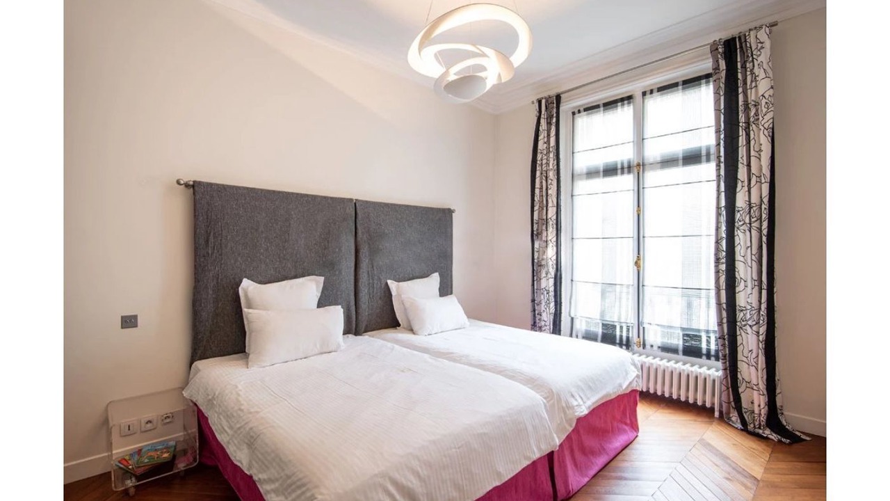 Photo of Bedroom in Porte-Dauphine