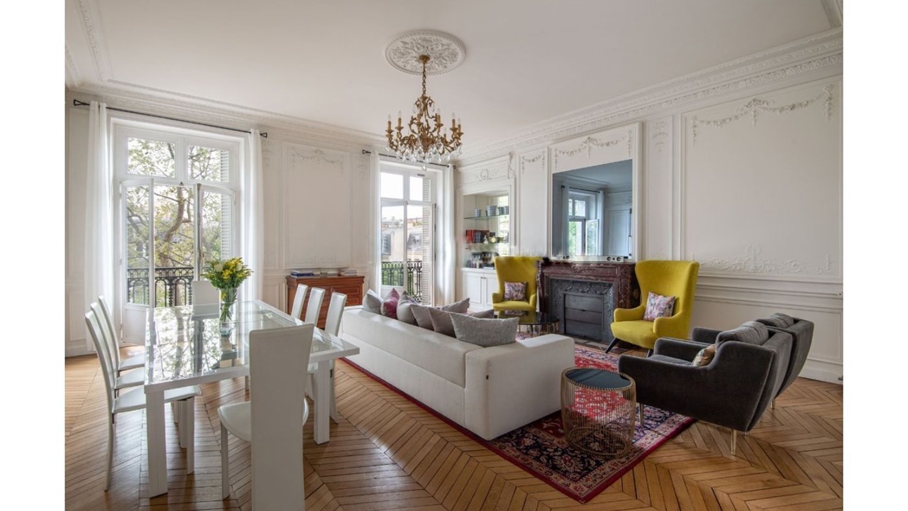 Photo of Others in Porte-Dauphine