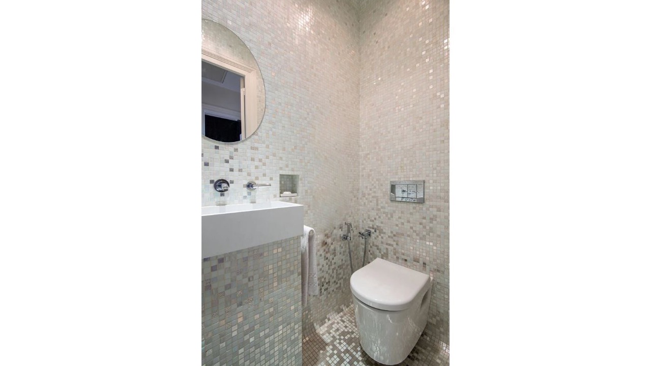 Photo of Bathroom in Porte-Dauphine