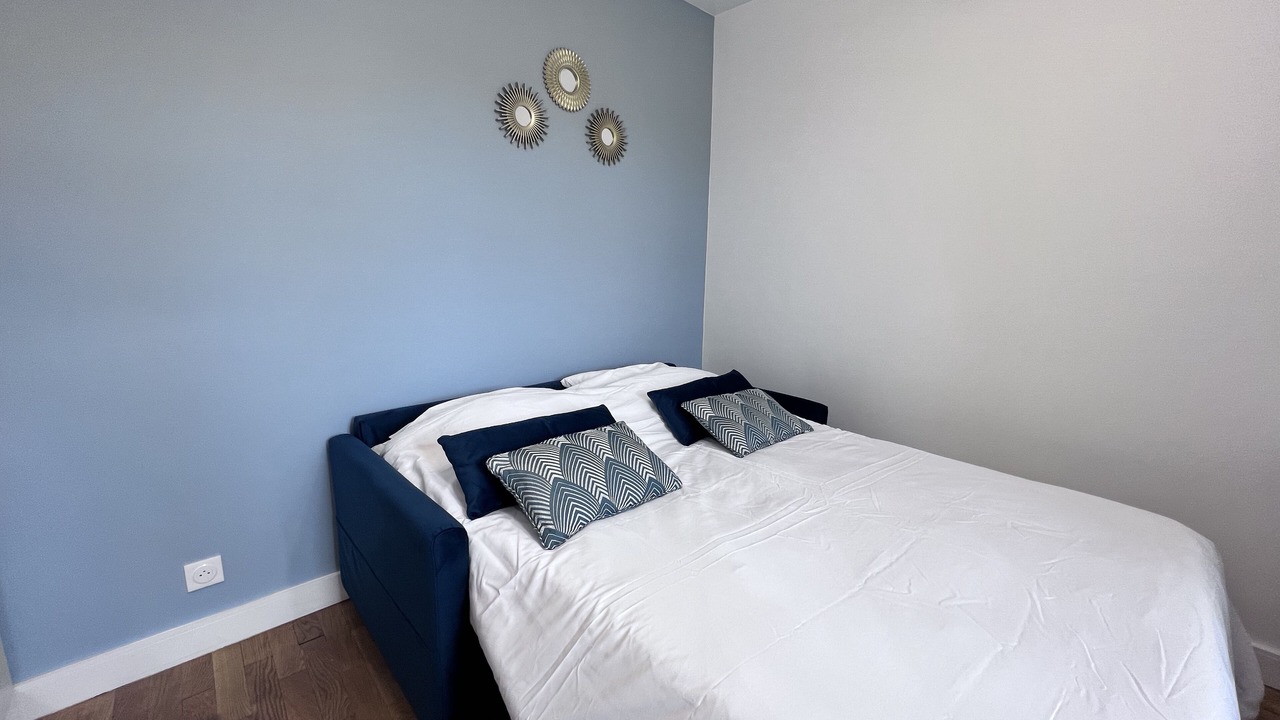 Photo of Bedroom in Prince–Marmottan
