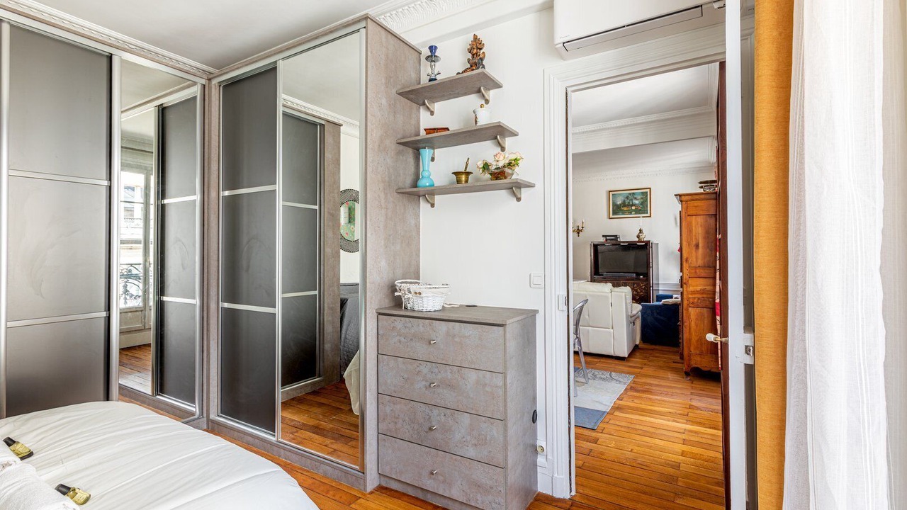 Photo of Bedroom in Montparnasse