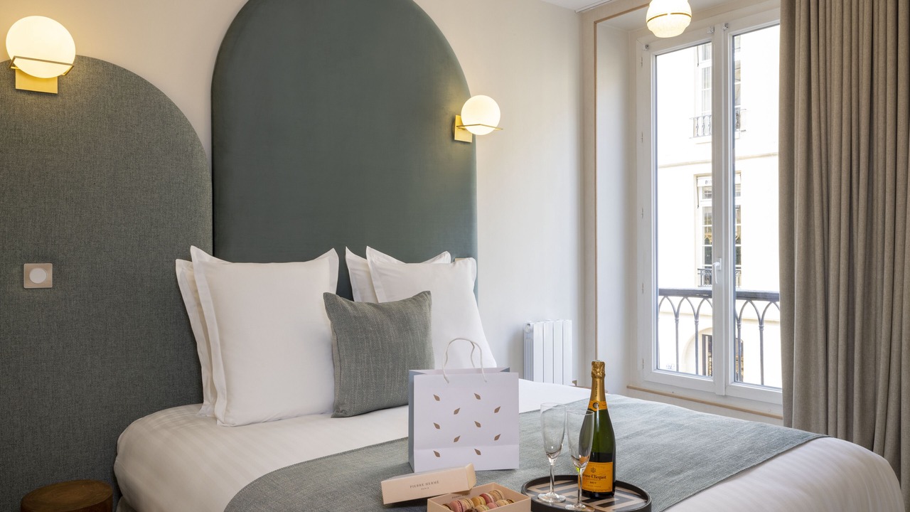 Photo of Bedroom in Quartier de la Place-Vendome