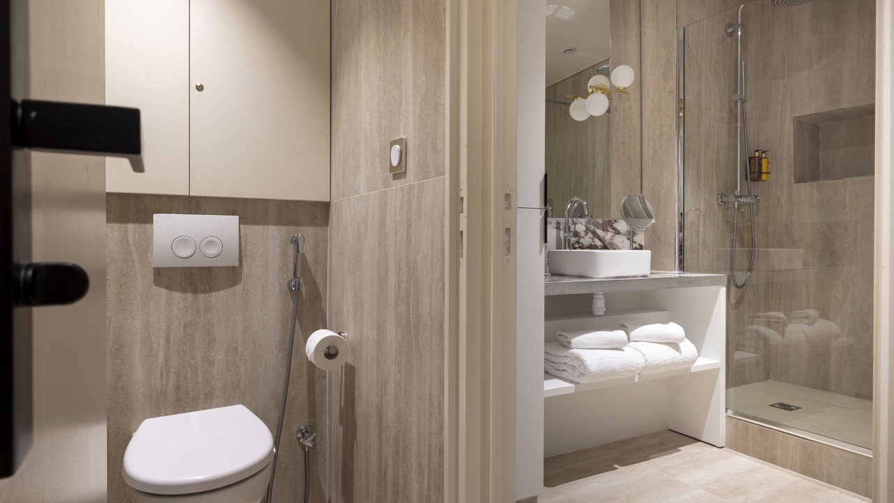 Photo of Bathroom in Quartier de la Place-Vendome