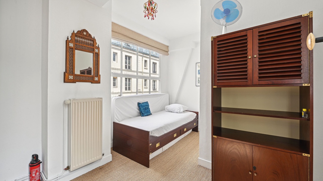 Photo of Bedroom in Montparnasse