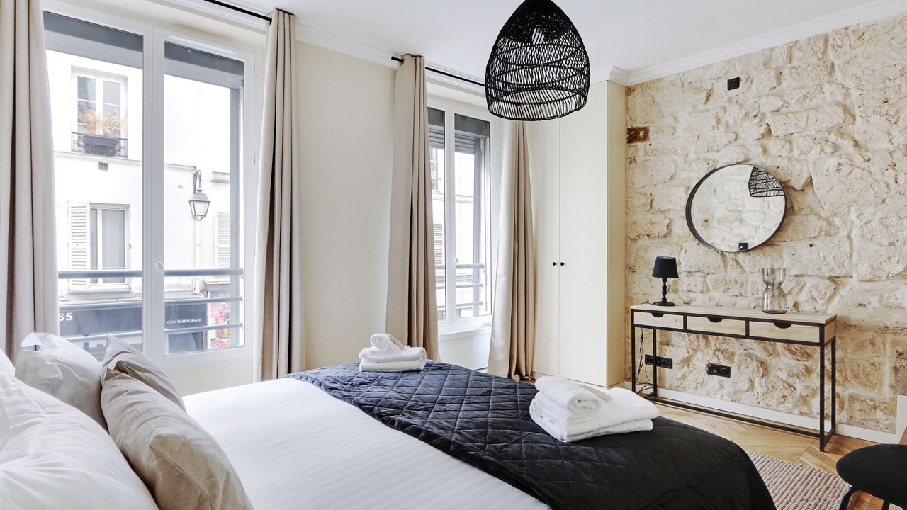 Photo of Bedroom in Arts-et-Metiers