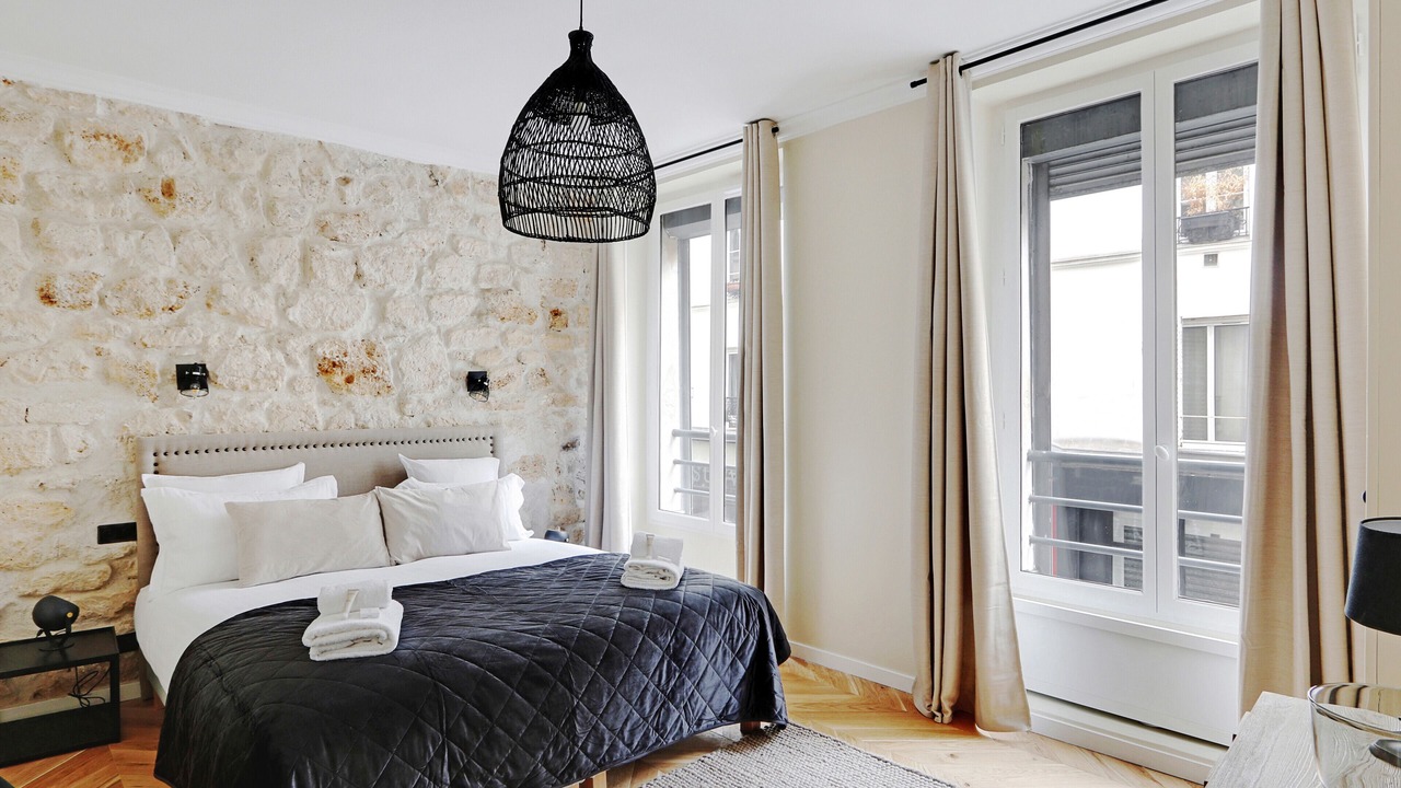 Photo of Bedroom in Arts-et-Metiers