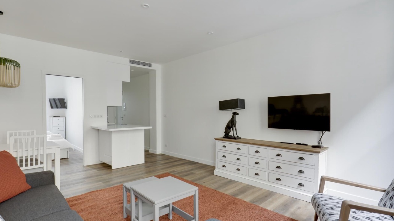 Photo of Livingroom in Quartier de la Place-Vendome