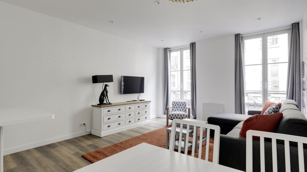 Photo of Livingroom in Quartier de la Place-Vendome