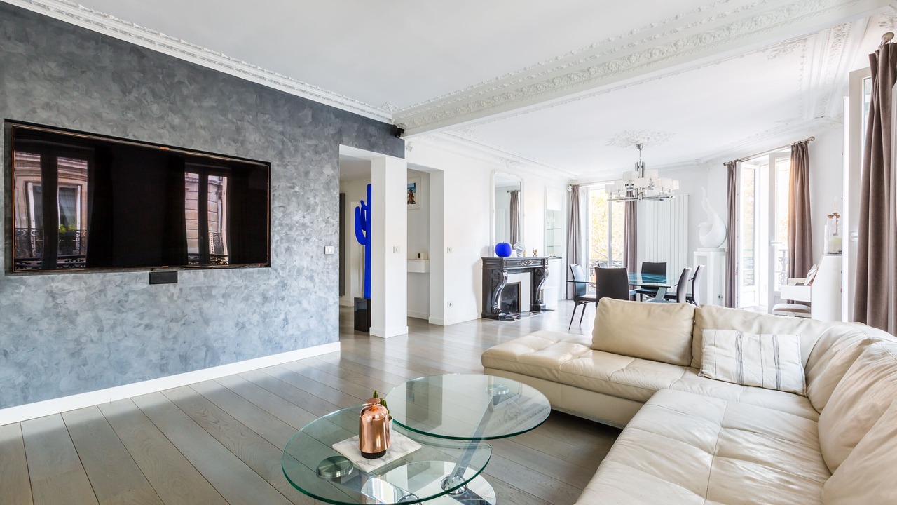 Photo of Livingroom in Chaillot