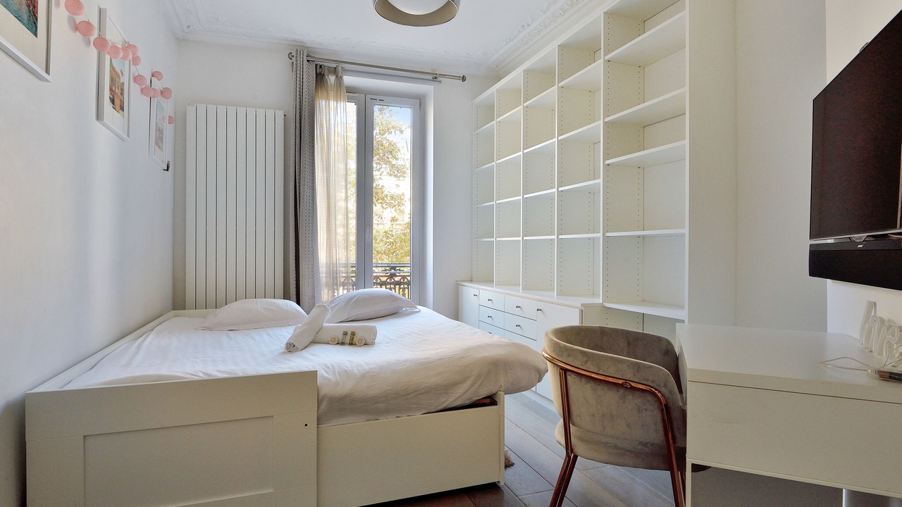 Photo of Bedroom in Chaillot