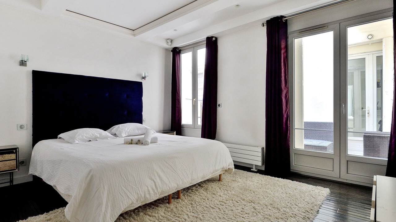 Photo of Bedroom in Chaillot