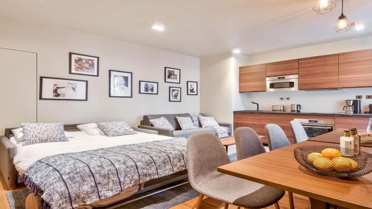 Photo of Bedroom in Quartier de la Folie-Mericourt