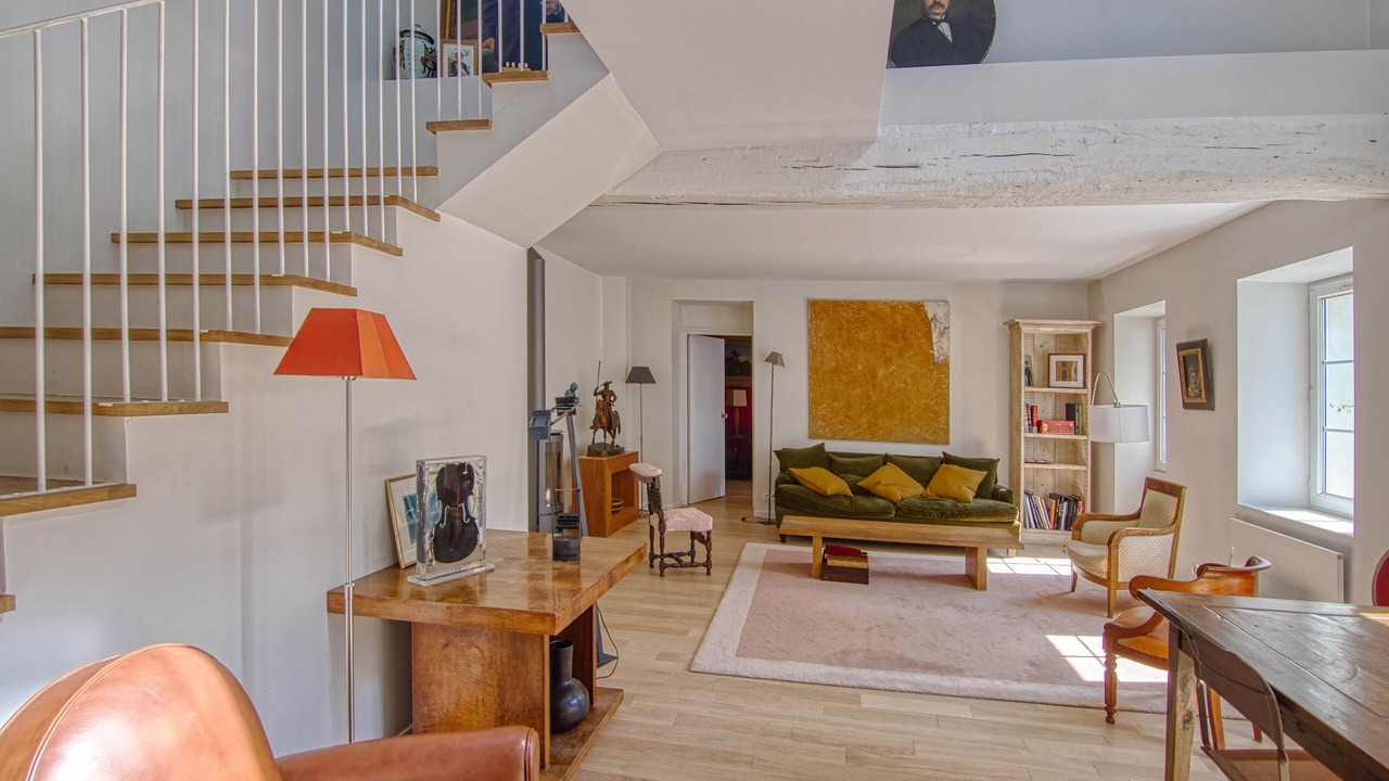 Photo of Livingroom in Vaucresson