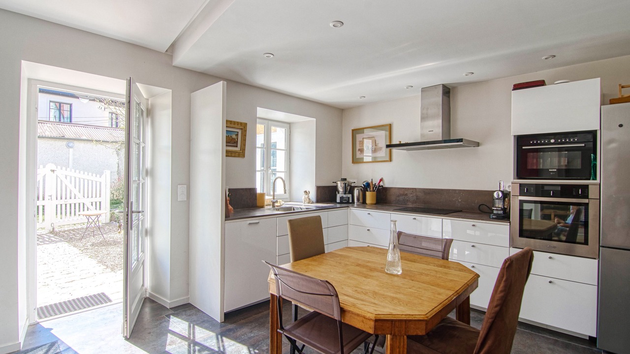 Photo of Kitchen in Vaucresson
