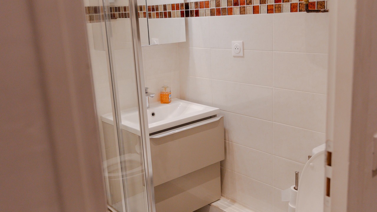 Photo of Bathroom in Vignerons
