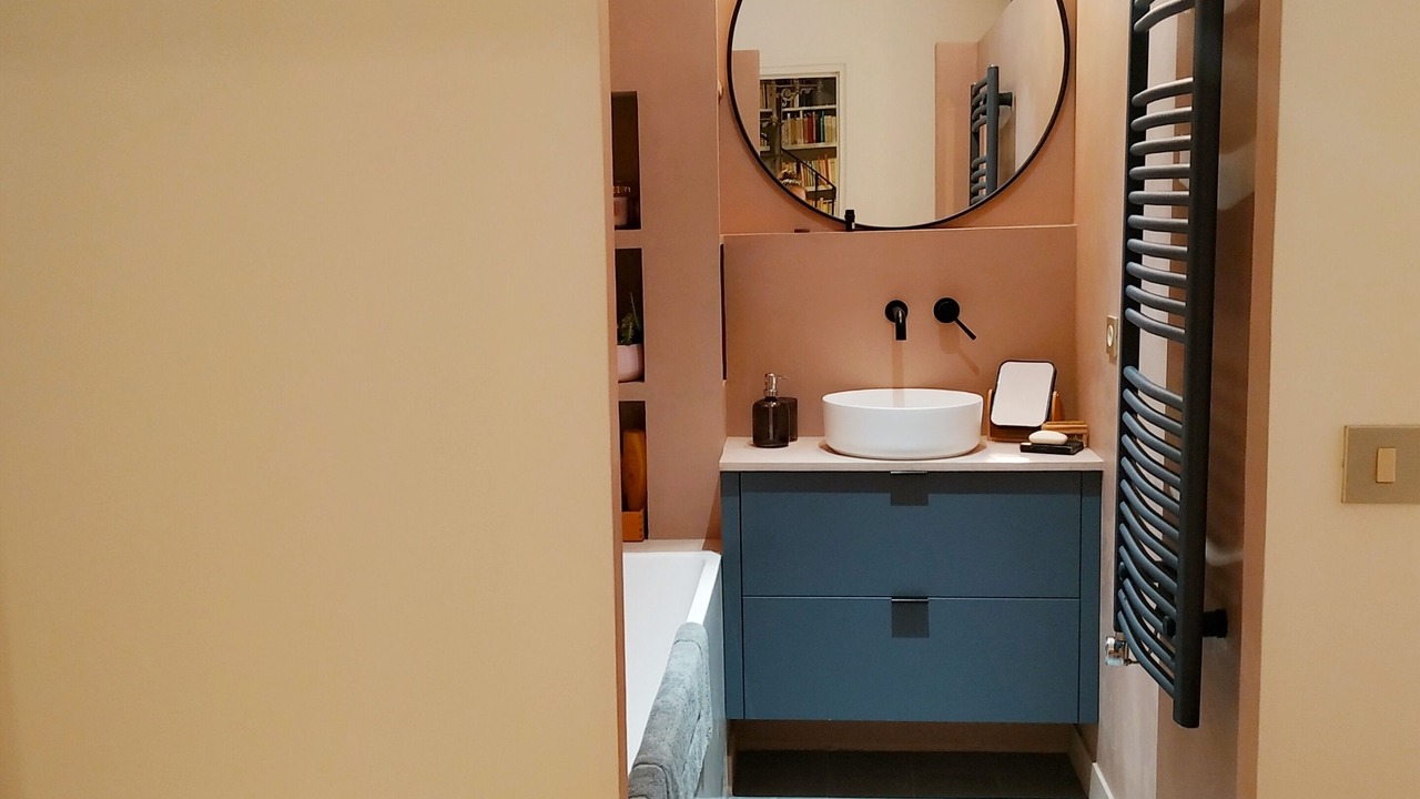 Photo of Bathroom in 5th Arrondissement