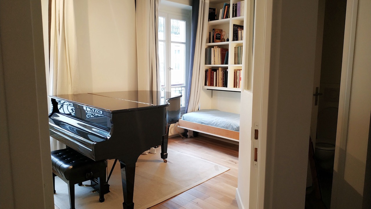 Photo of Bedroom in 5th Arrondissement