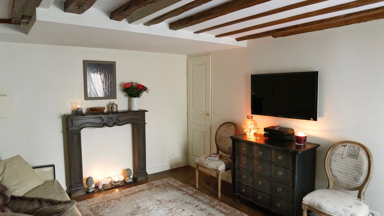 Photo of Livingroom in Quartier de la Place-Vendome
