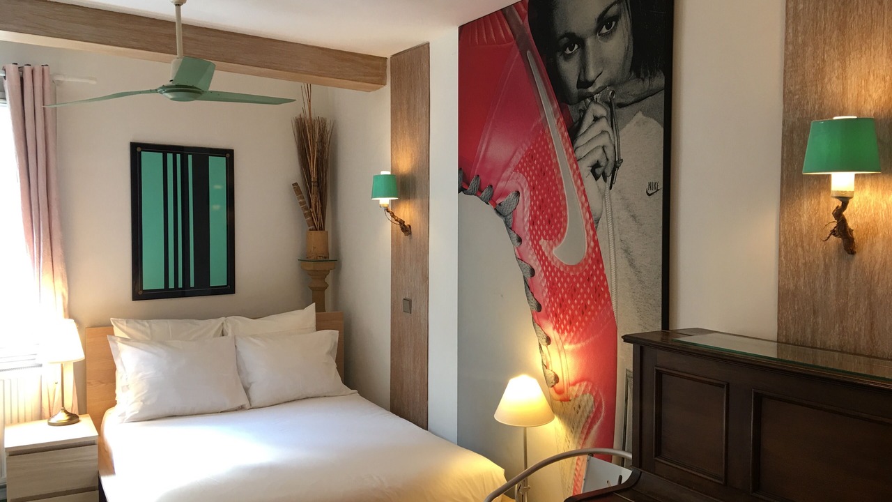Photo of Bedroom in 15th Arrondissement