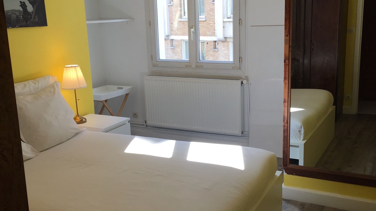 Photo of Bedroom in 15th Arrondissement