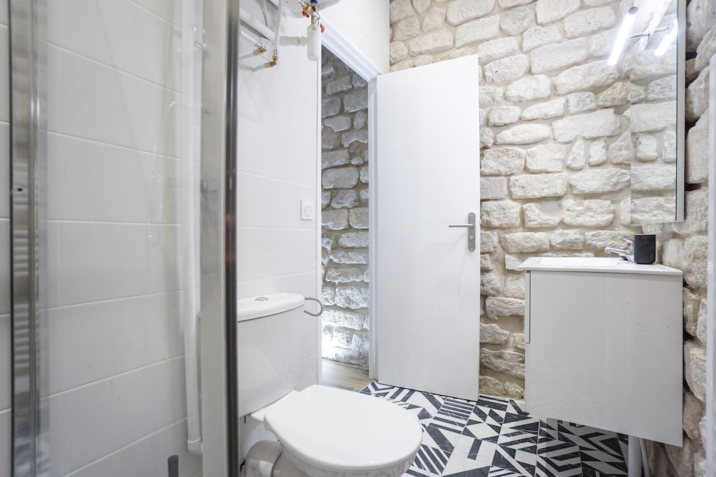 Photo of Bathroom in 5th Arrondissement