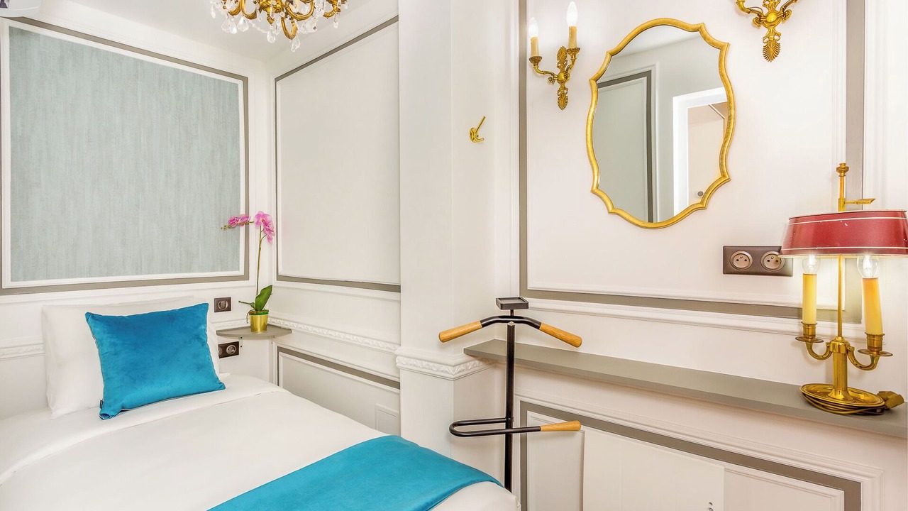 Photo of Bedroom in 3rd Arrondissement