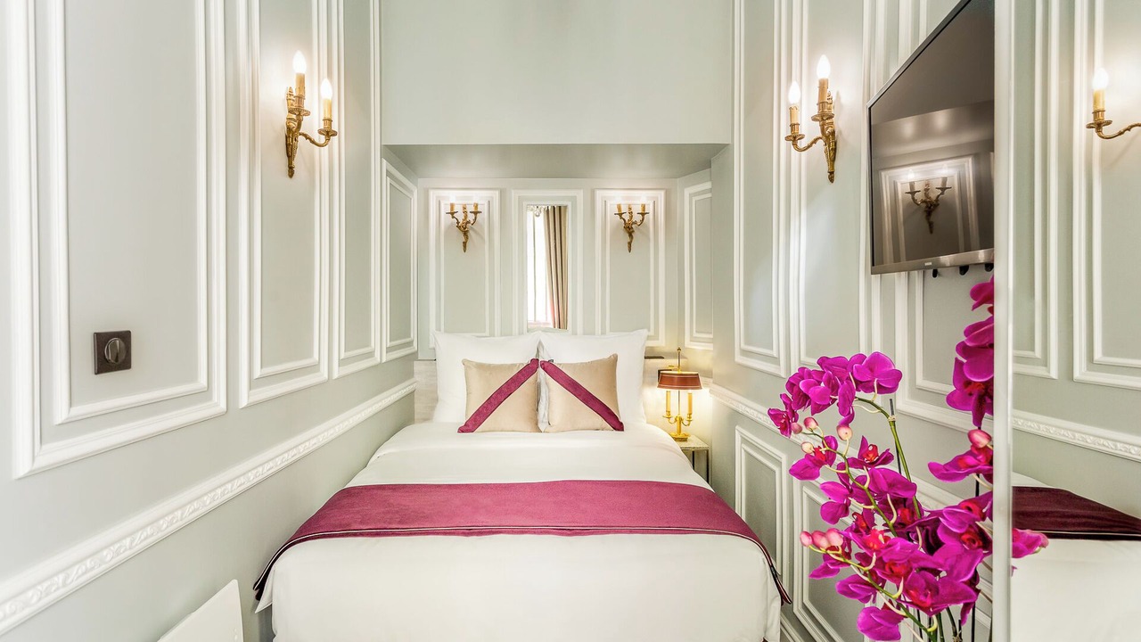 Photo of Bedroom in 3rd Arrondissement