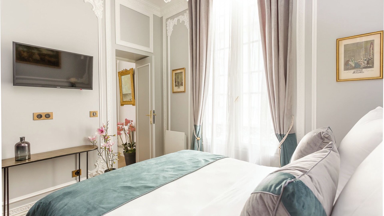 Photo of Bedroom in Paris City Center