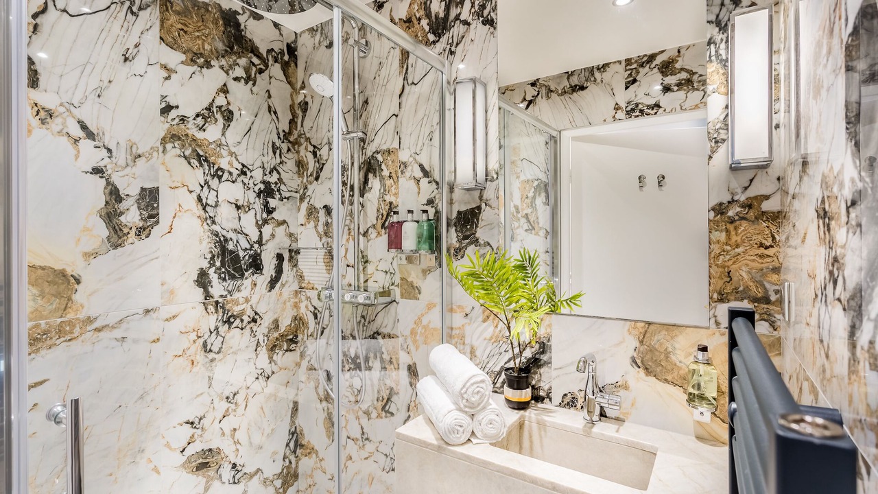 Photo of Bathroom in Les Halles