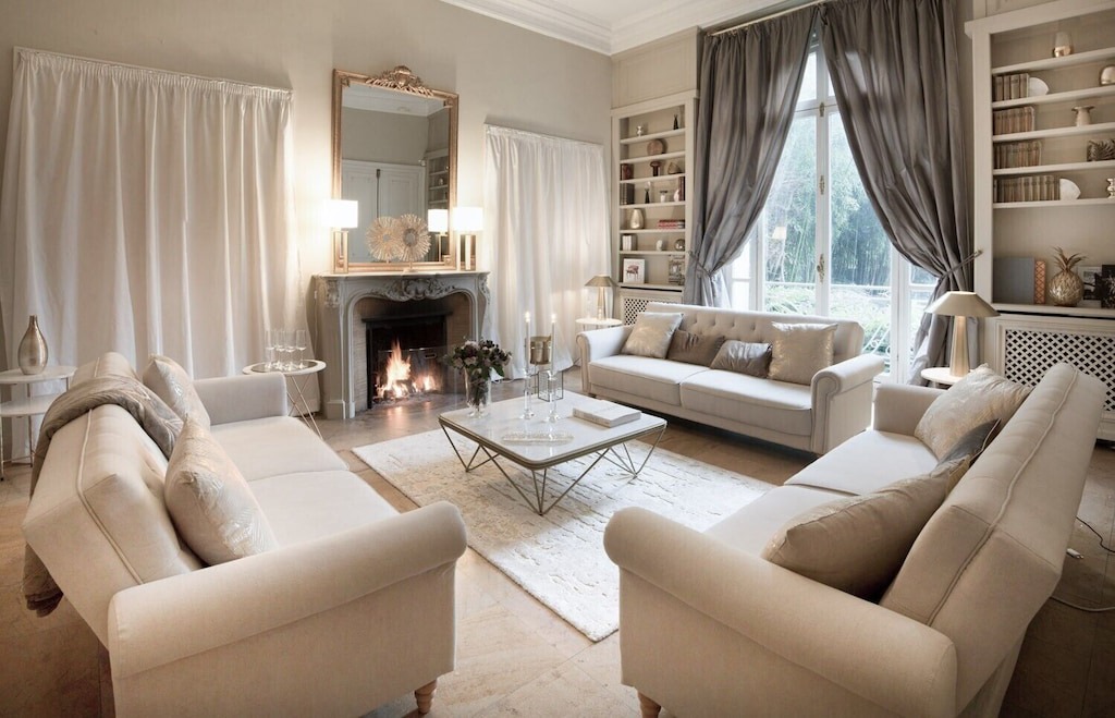 Photo of Livingroom in Villa Montmorency