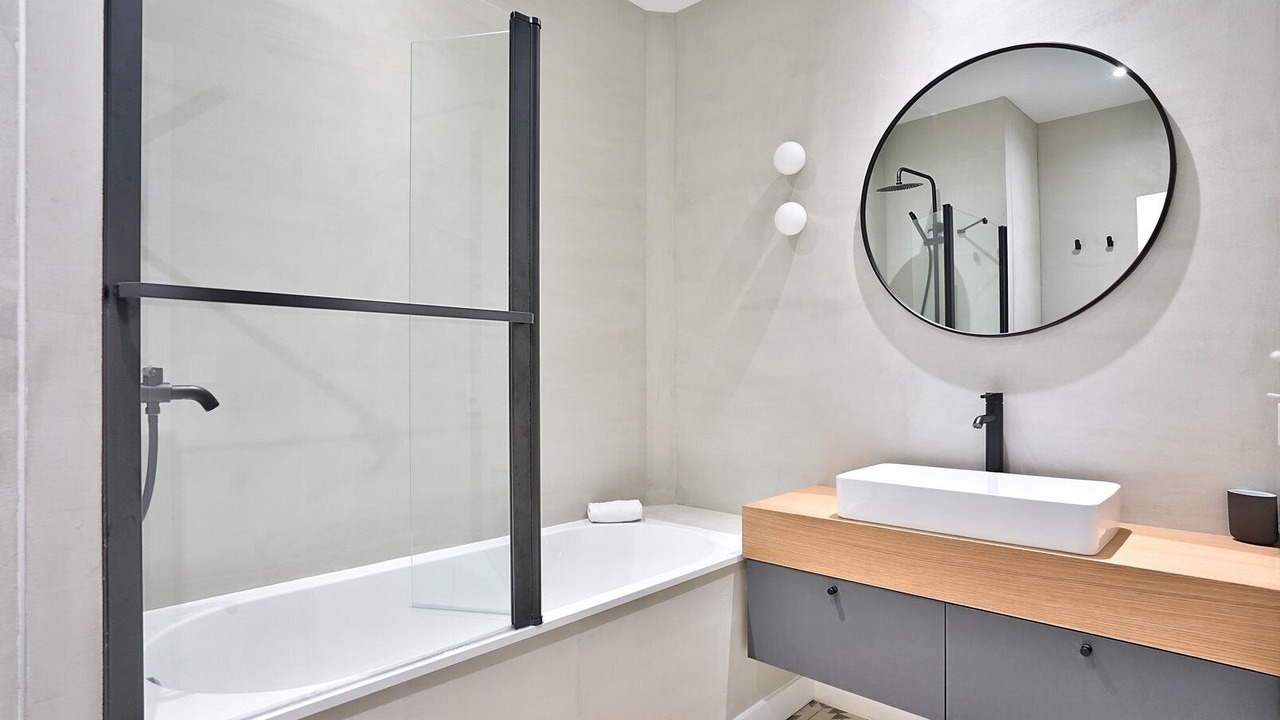 Photo of Bathroom in Croulebarbe