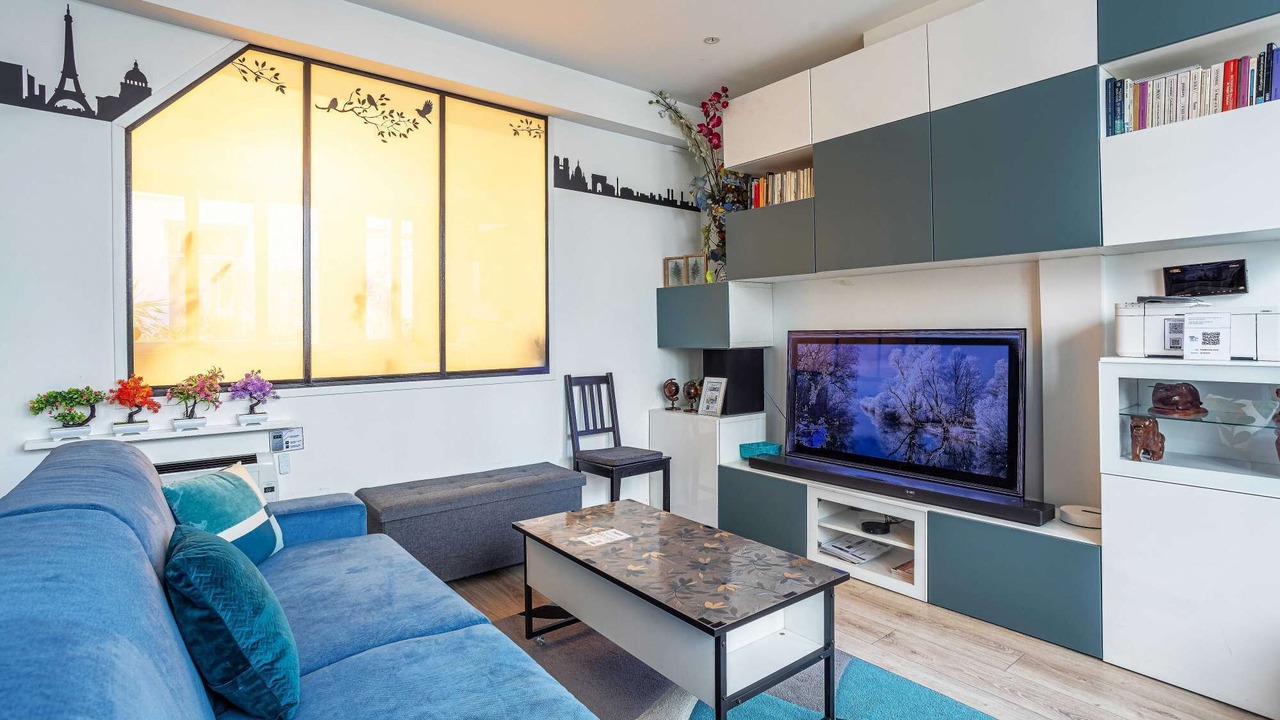 Photo of Bedroom in 11th Arrondissement
