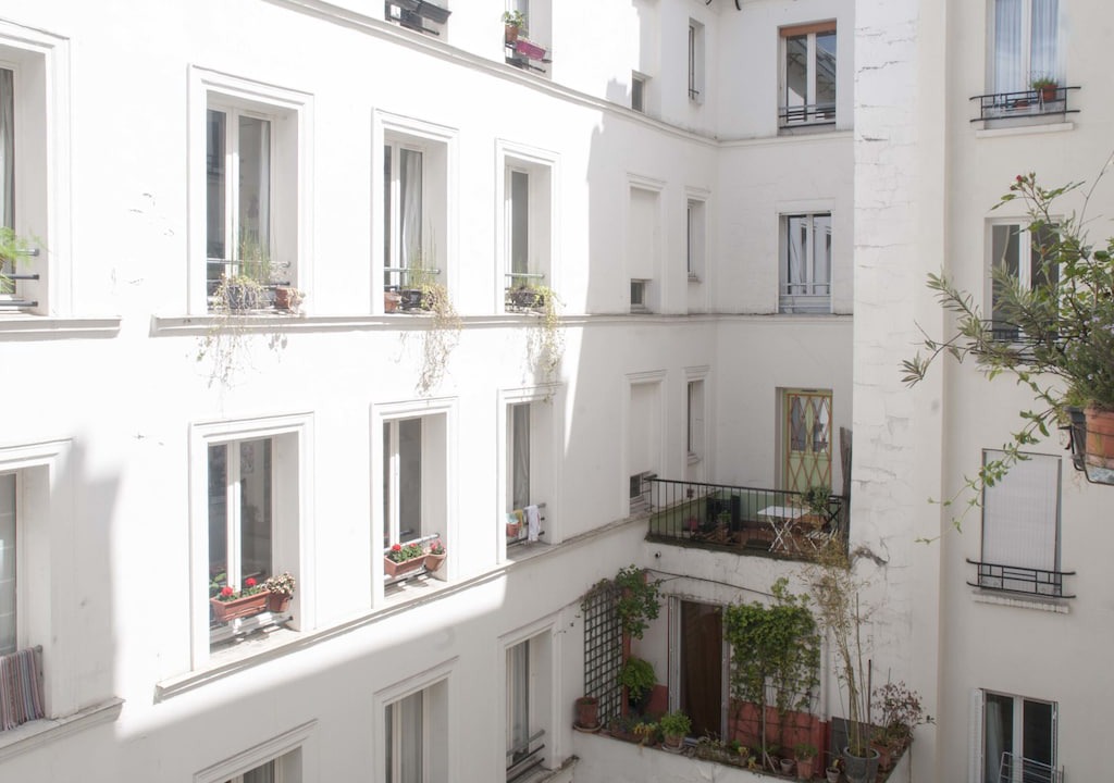 Photo of Buildings in Quartier de la Folie-Mericourt