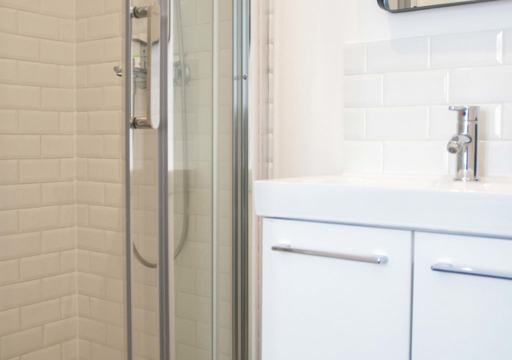 Photo of Bathroom in Quartier de la Folie-Mericourt