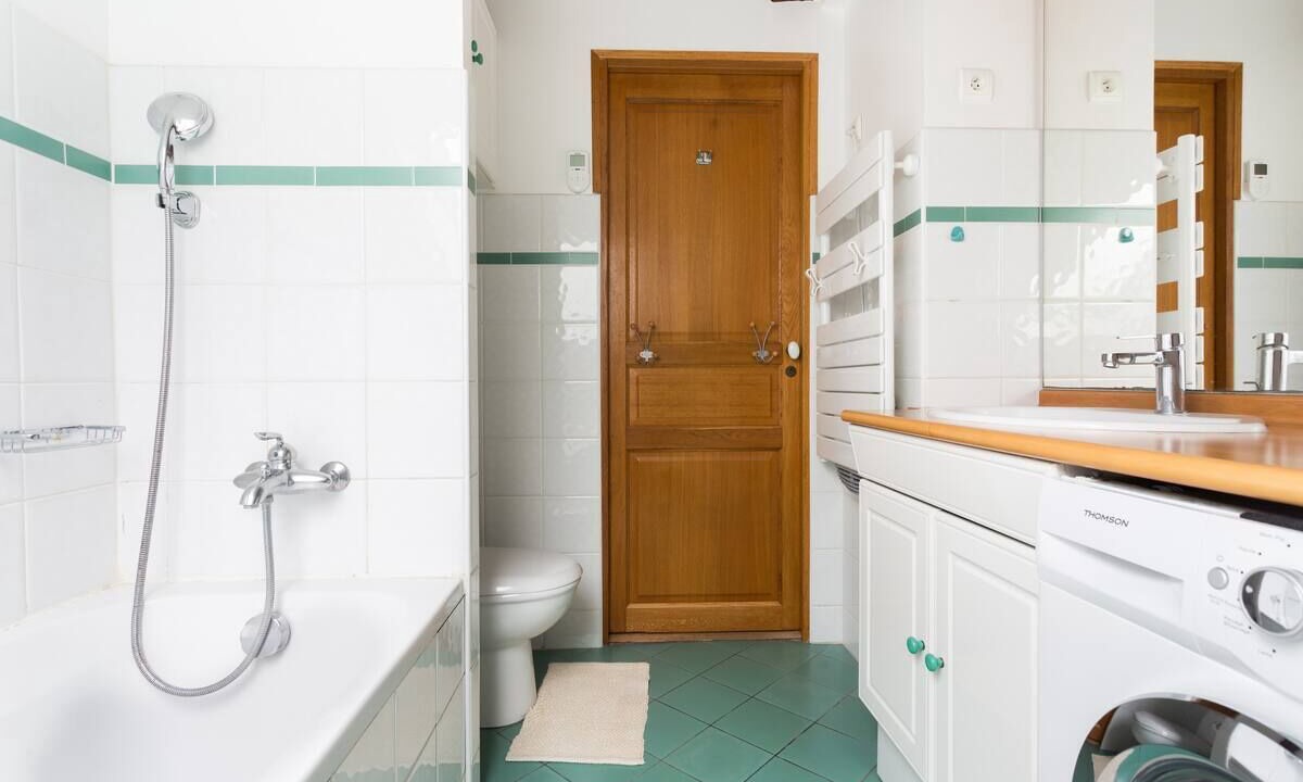 Photo of Bathroom in Quartier de la Place-Vendome