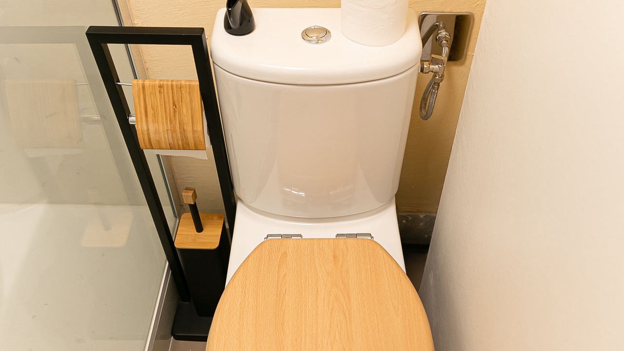 Photo of Bathroom in 18th Arrondissement
