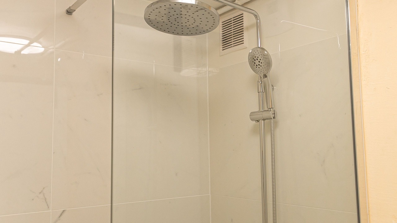Photo of Bathroom in 18th Arrondissement